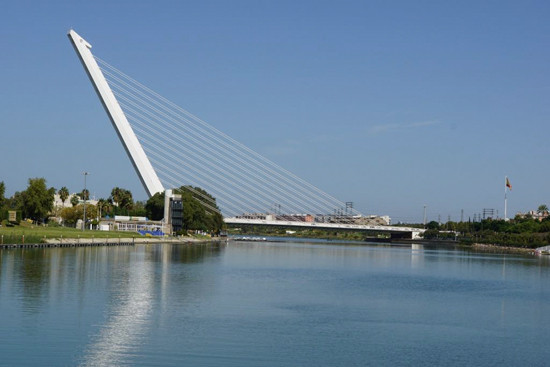 AIV Oldenburg Brücke von Calatrava in Sevilla 