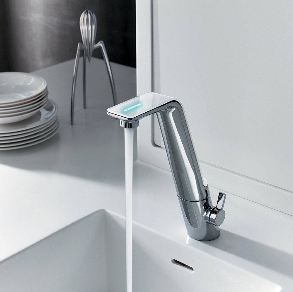 Flexibel und multifunktional: Die ALESSI Sense by HANSA (Foto: Hansa Armaturen GmbH)